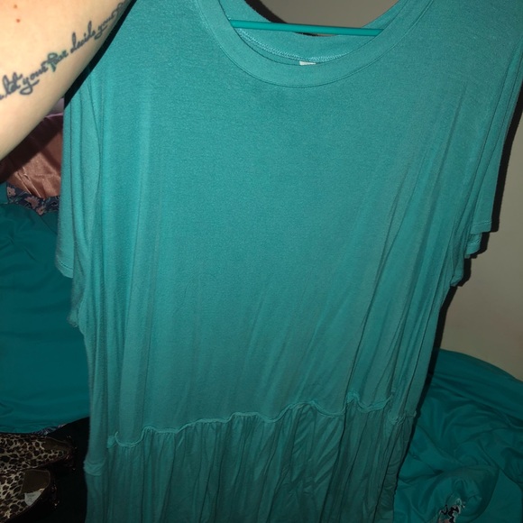 Plus size shirt lot - Picture 5 of 6